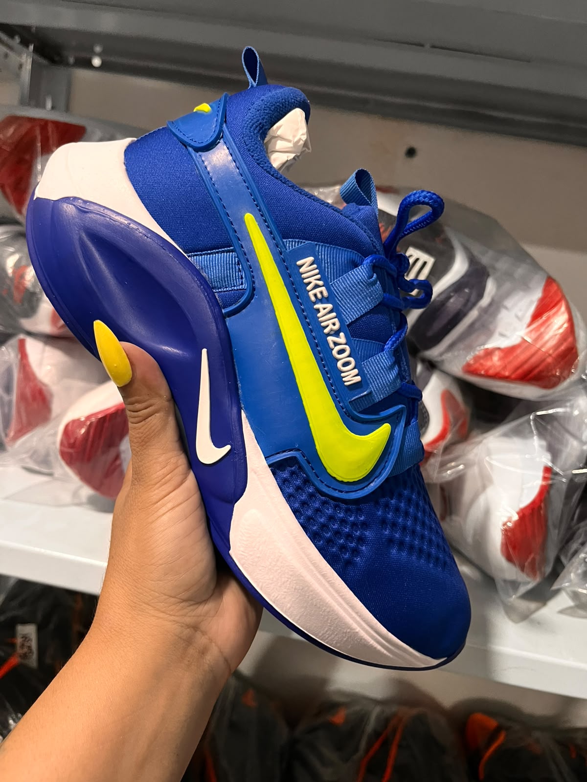 TENIS AMC  AIR ZOOM TIBURON