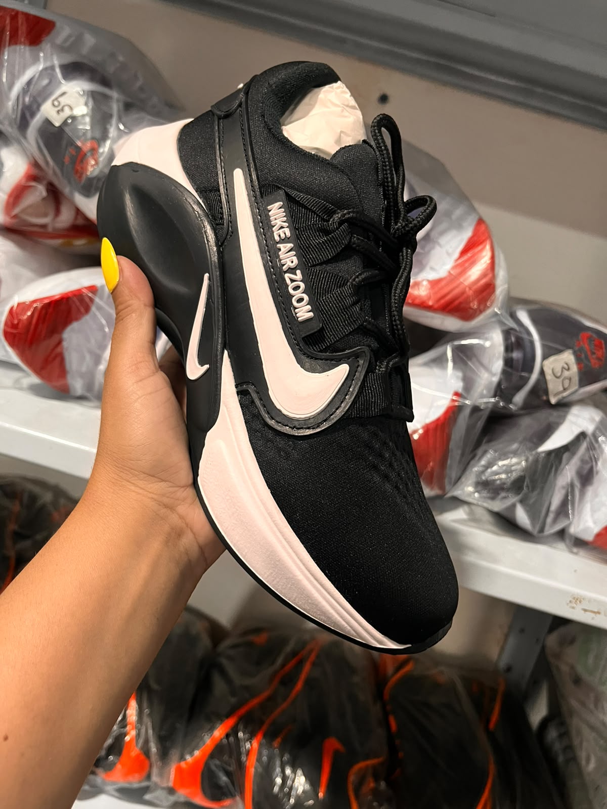 TENIS AMC  AIR ZOOM TIBURON